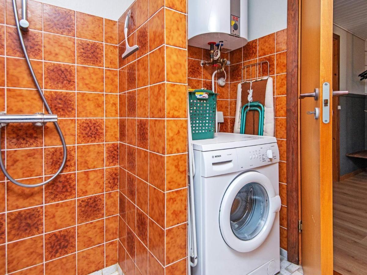 8 Person Holiday Home In R M Lakolk Екстер'єр фото
